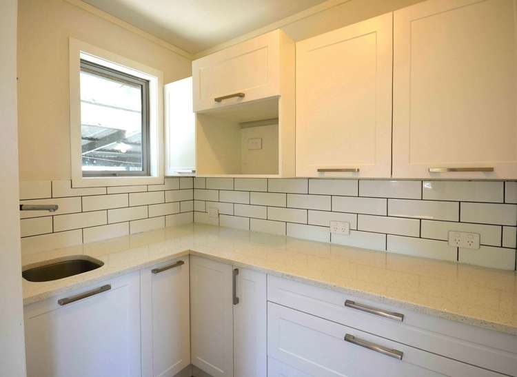 2 Peers Road Kaimai_7