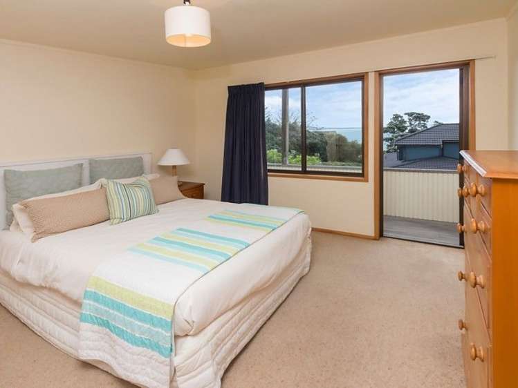 6 Rangitoto View Road Cockle Bay_13