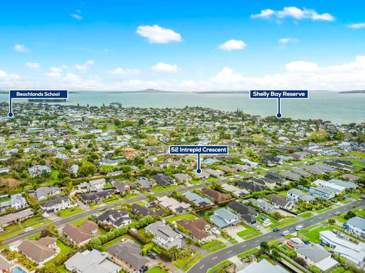 52 Intrepid Crescent Beachlands_25