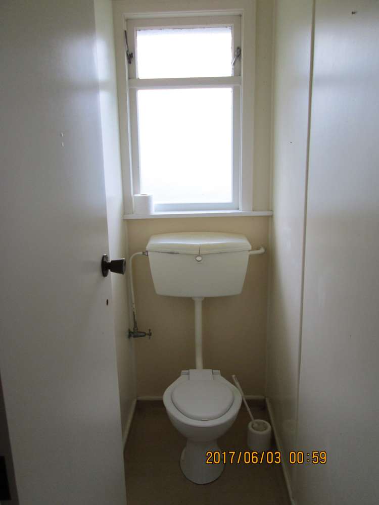 1025bc Bledisloe Street Raureka_11