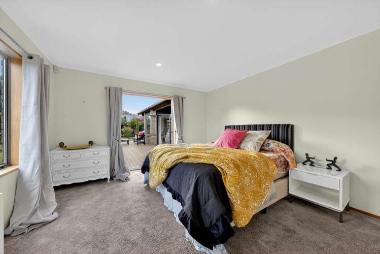 76 Fairway Drive Shirley_12