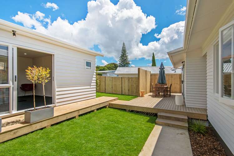 124a Archibald Road Kelston_2