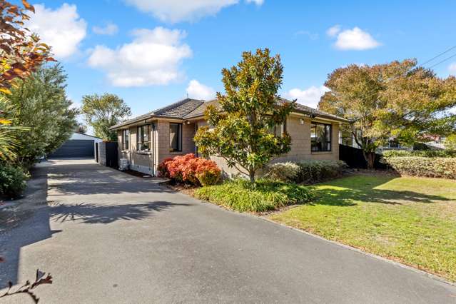 8 Gilwell Street Burwood_1