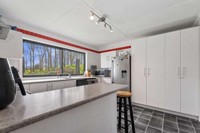 320 Rehi Road Ngakuru_2