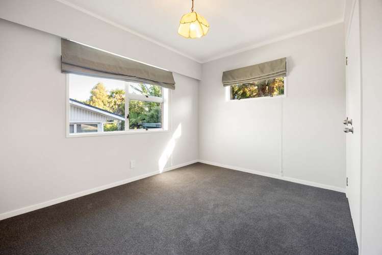 5 Lorraine Place Glenview_16