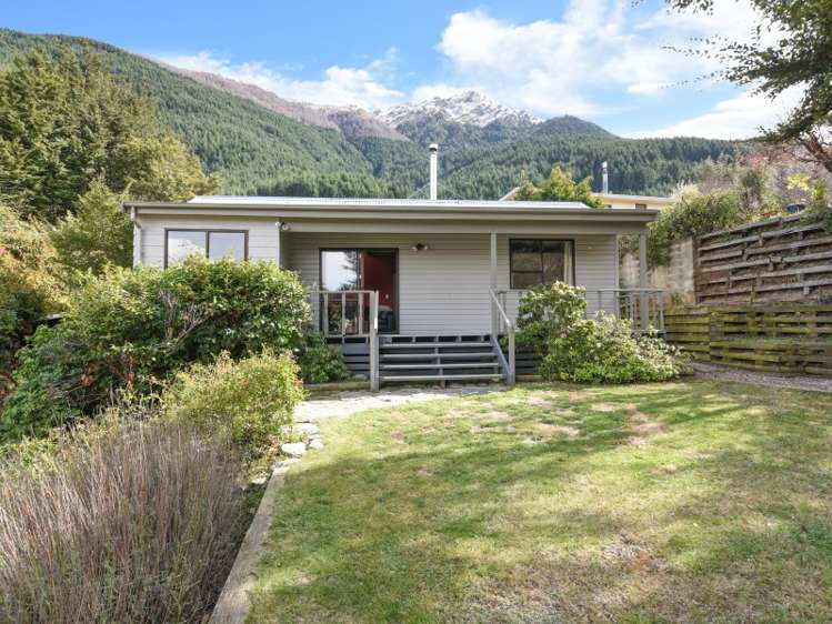 226 Fernhill Road Fernhill/Sunshine Bay_14