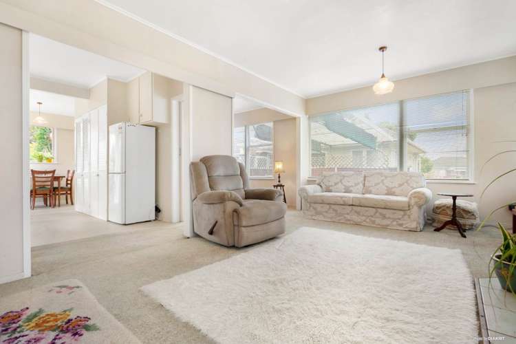 498a Richardson Road Mount Roskill_1