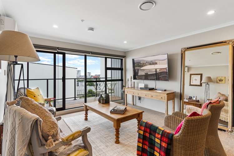 1b/83 New North Road Eden Terrace_5