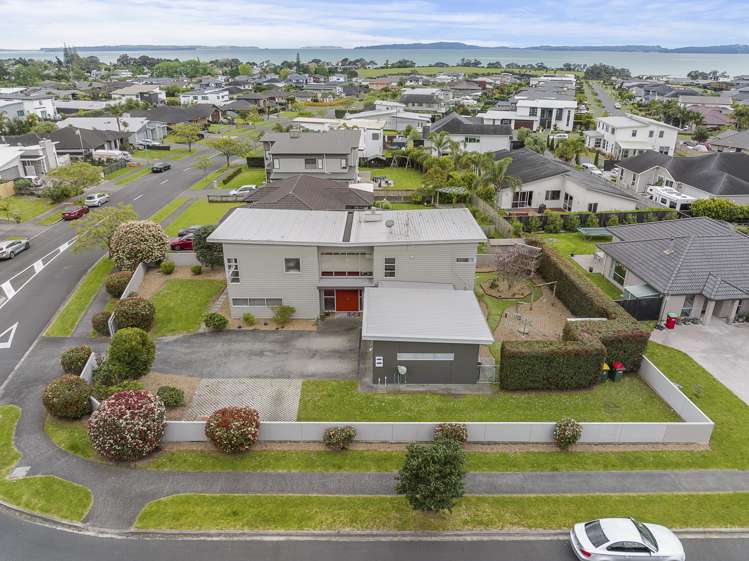 25 Constellation Avenue Beachlands_34