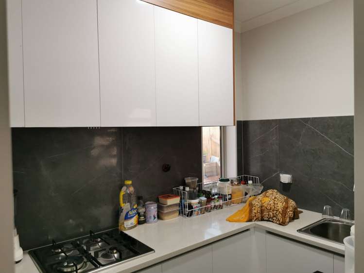 68 Castlebane Drive Flat Bush_4