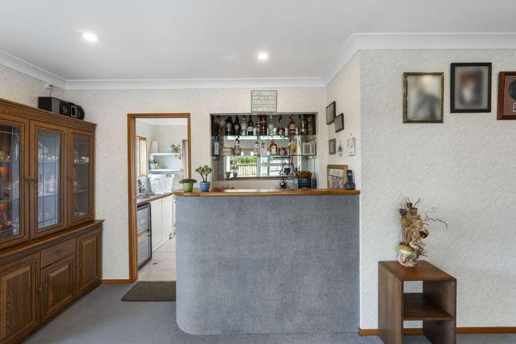 2/1 Clearwater Cove West Harbour_18