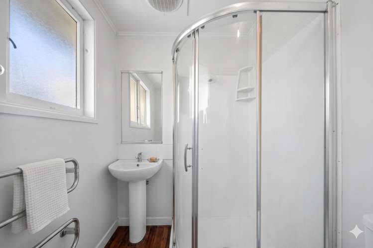 36 Landon Avenue_5