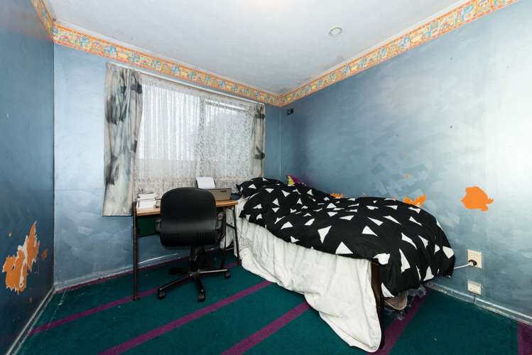 2/17 Chislehurst Street Henderson_11