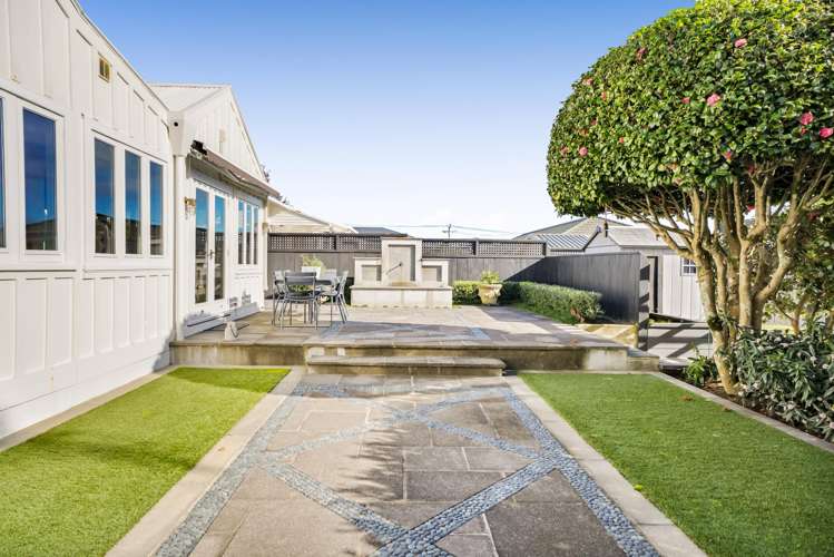 89 Pendarves Street New Plymouth Central_24