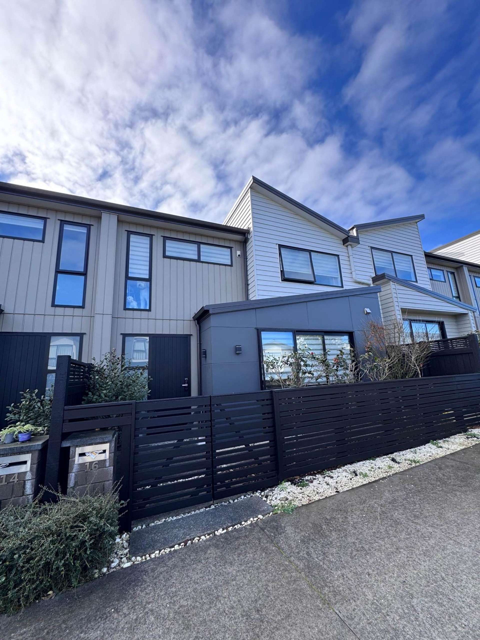 16 Waterlily Street Hobsonville_0