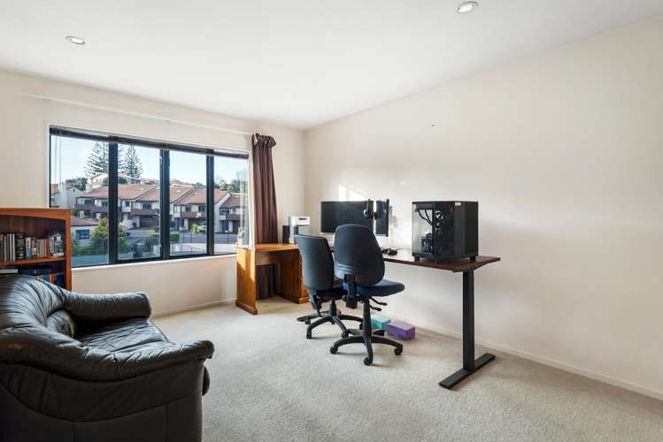 22/8 Tobago Place Sunnynook_14