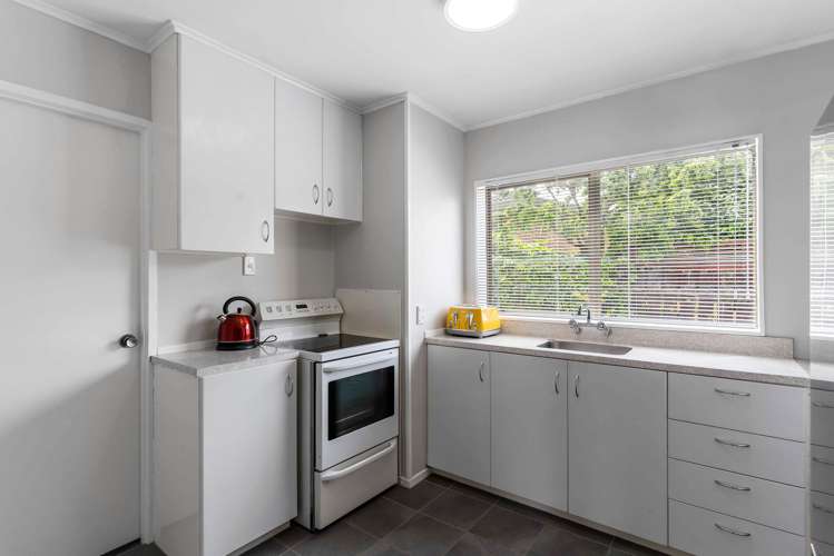 1/36 Trentham Road Papakura_5