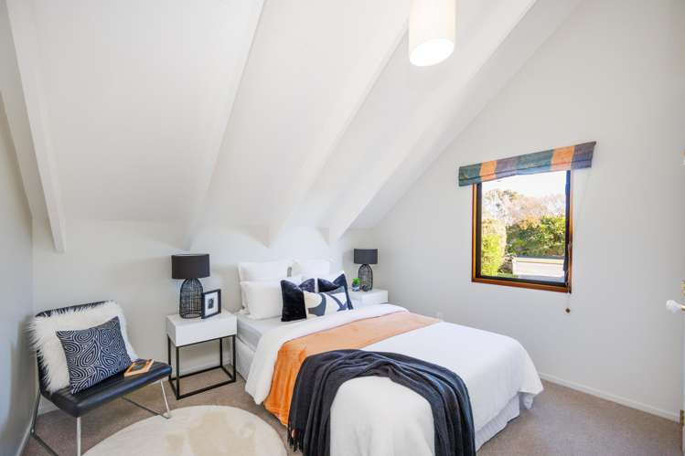 20 Cashmere Drive Fitzherbert_24