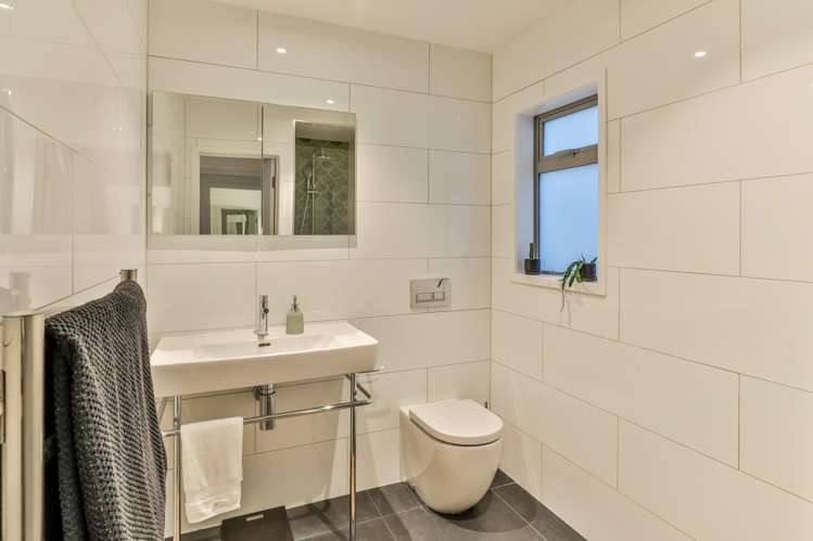 39 West Lynn Road Titirangi_15