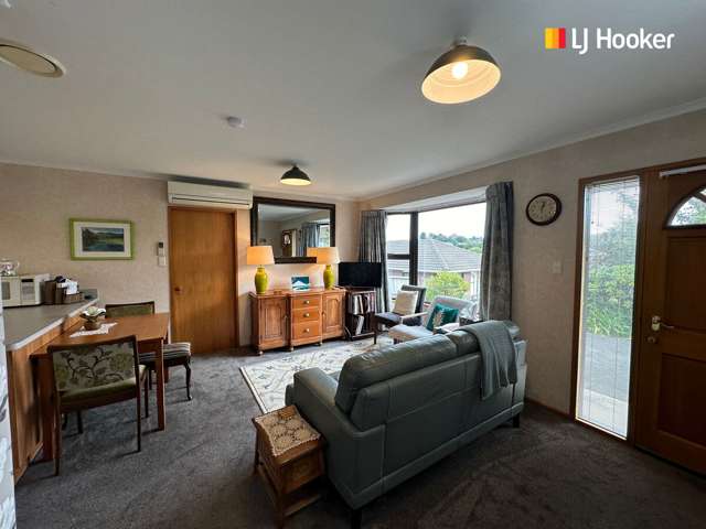 B/24 Shand Street Green Island_3