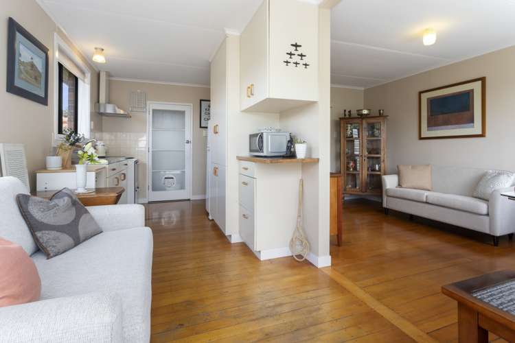 39 Armein Road Panmure_7