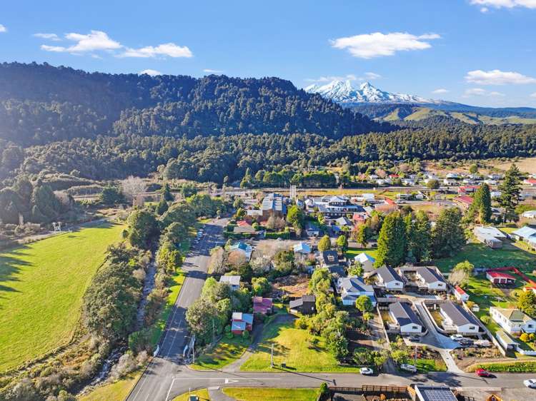 3B Foyle Street Ohakune_5
