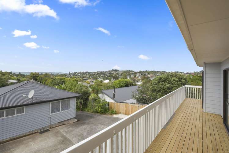 47 Amorino Drive Red Beach_27