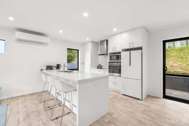 71 Redvers Drive Belmont_1