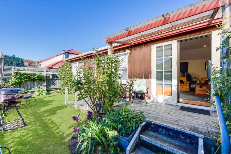 5 Shakespeare Walk The Wood_17