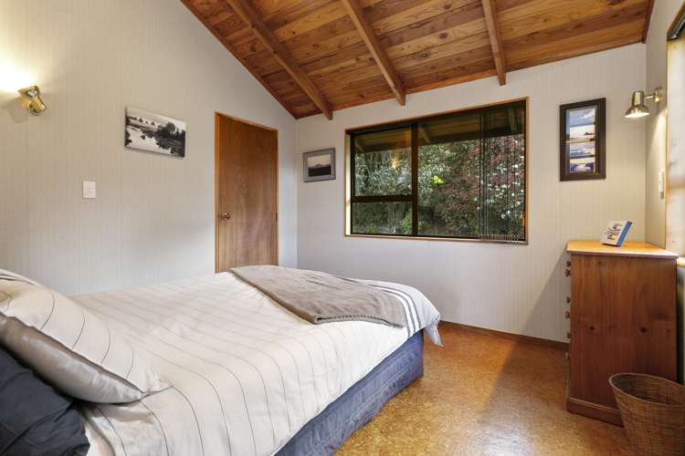 161 Shaw Road Oratia_11