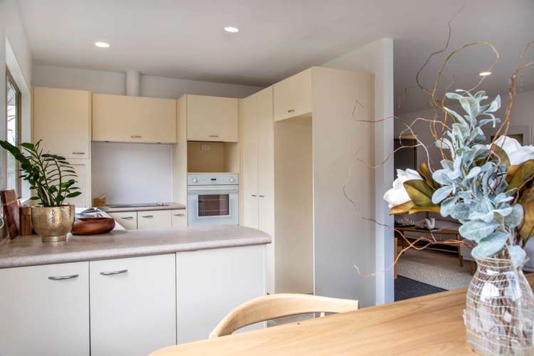 1250e New North Road Avondale_7