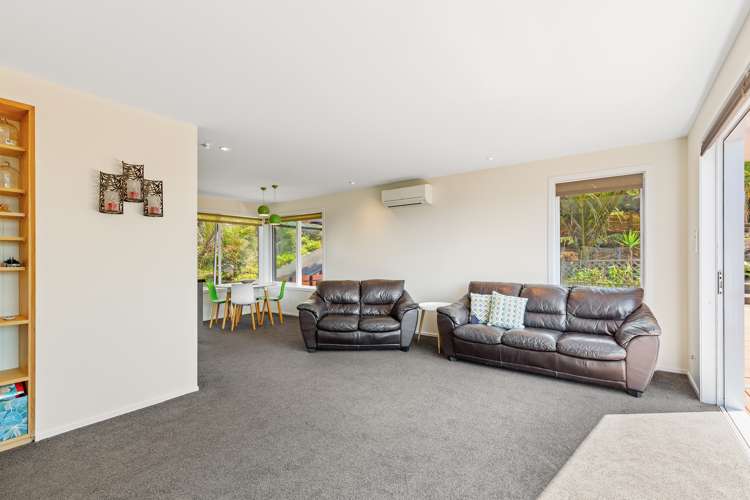 9 Lancewood Avenue Titirangi_17