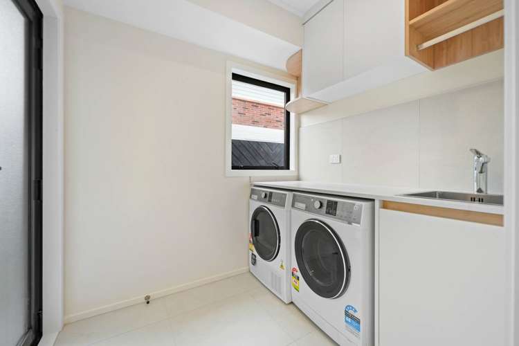 31A The Esplanade Eastern Beach_18