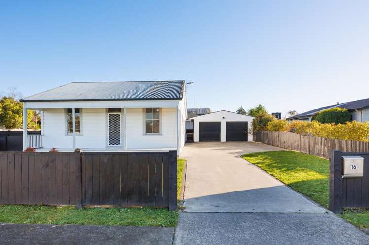 16 Queen Street Feilding_21