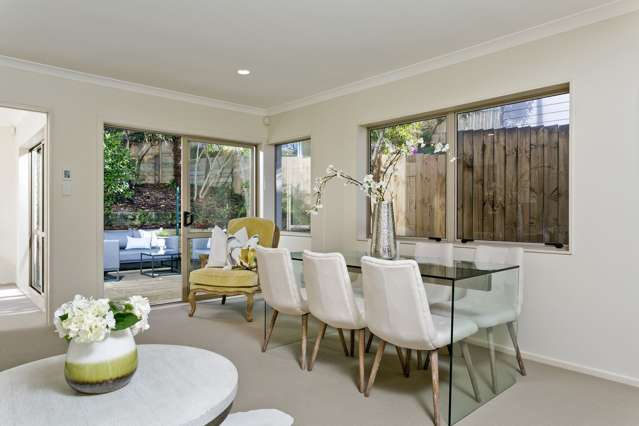 2/11 Camelot Place Glenfield_4