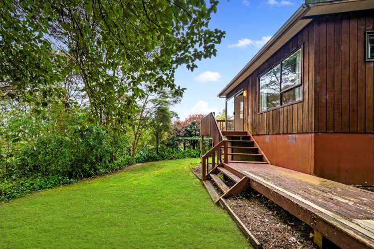 2/8 Odette Road Totara Vale_12