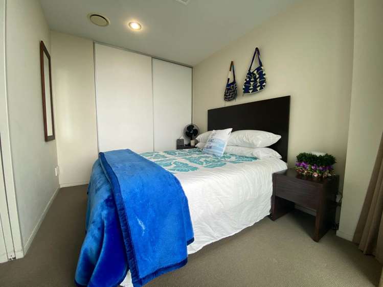 1302/17 Amersham Way Manukau_1