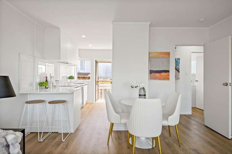 3/23 Tawa Road_3