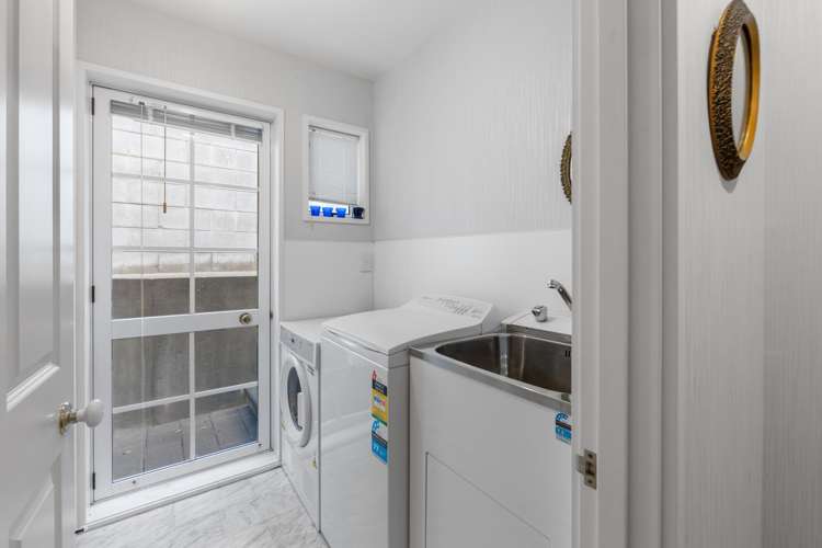 2/27 Lookaway Place Huntsbury_17