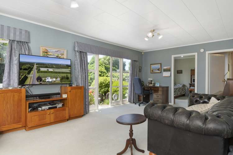 186 Beach Road Katikati_11