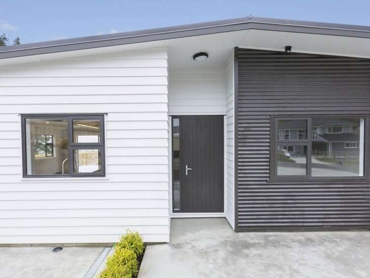 23 King Charles Drive Kingsley Heights_25