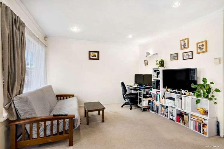 11/3 Rocklands Avenue Mount Eden_0