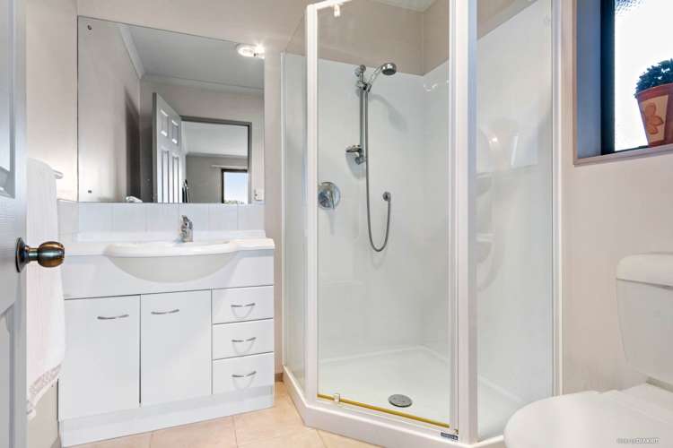 29 Fleetwood Drive Henderson_9