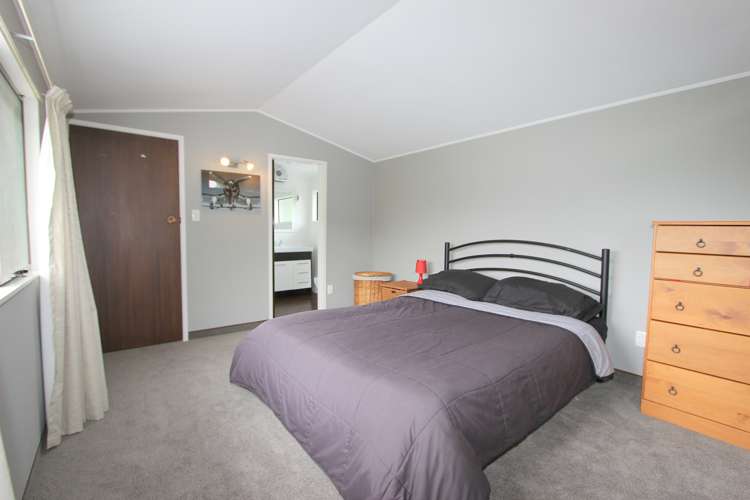 19 Leefield Street Blenheim Central_12