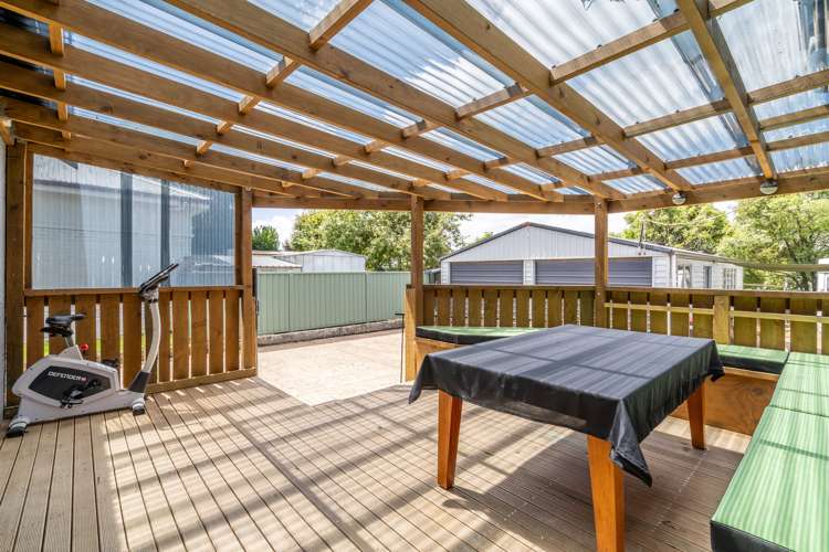 59 Queens Drive Richmond_15