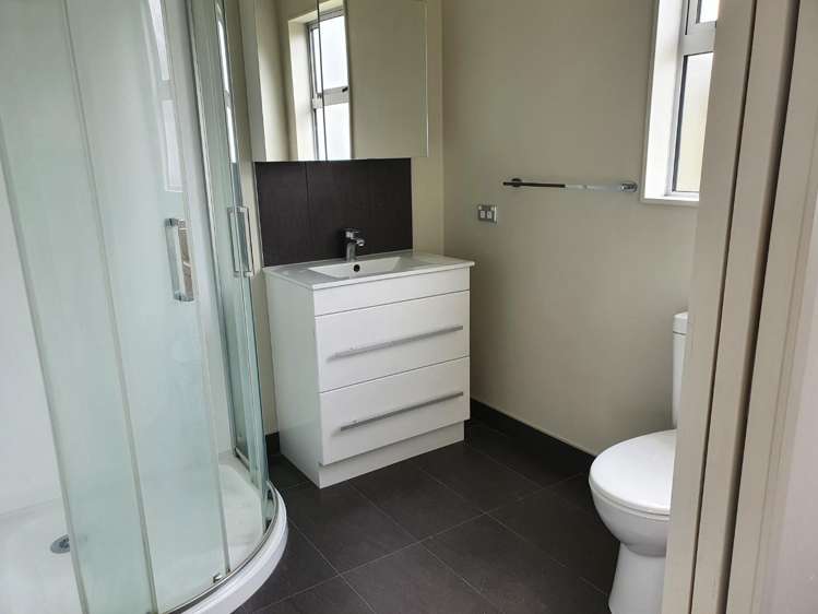 4a Rahui View Oakura_10