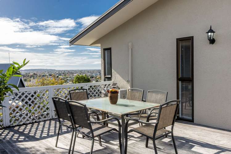 58 Churchill Drive Taradale_21