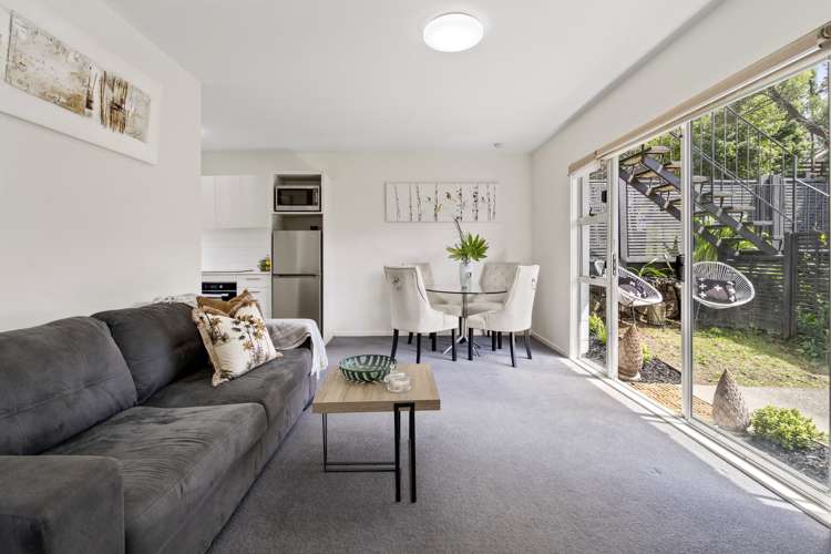 3/19 Houghton Street_0