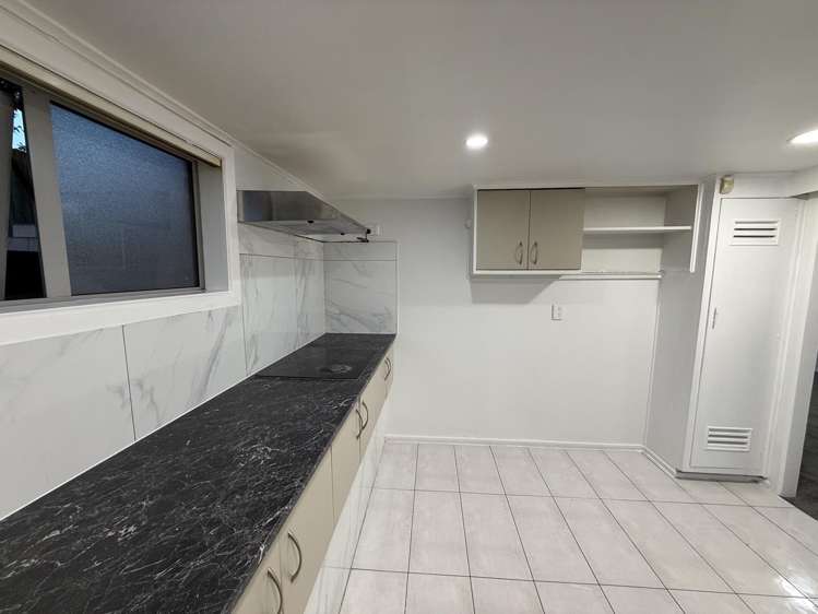 3/75A Kolmar Road Papatoetoe_8