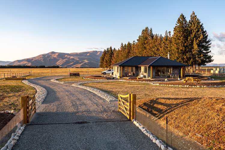 101 Old Glen Lyon Road_0